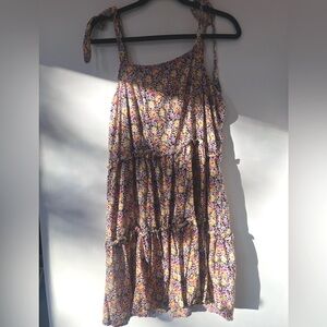 Natural Life short floral dress Size Large